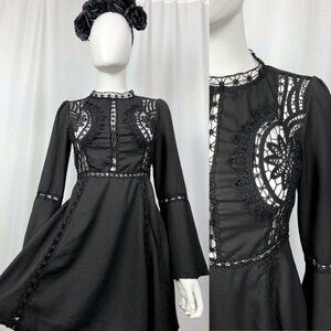 Storets gothic witchy bell sleeve peek-a-boo lace mini swing dress small